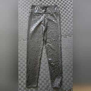 Chic Black Leopard Print Leggings